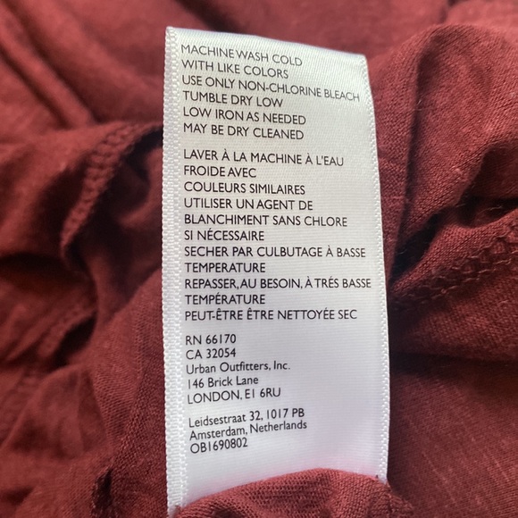 (A56) NEW Free People Beach tiered Burgundy Maxi Dress with drop back, NWOT, XS - Picture 8 of 8